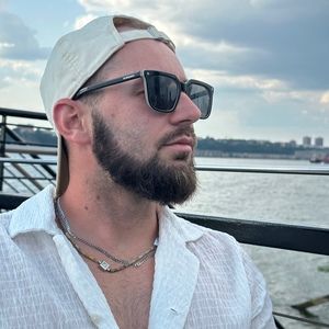 Meet your Posher, Jonas